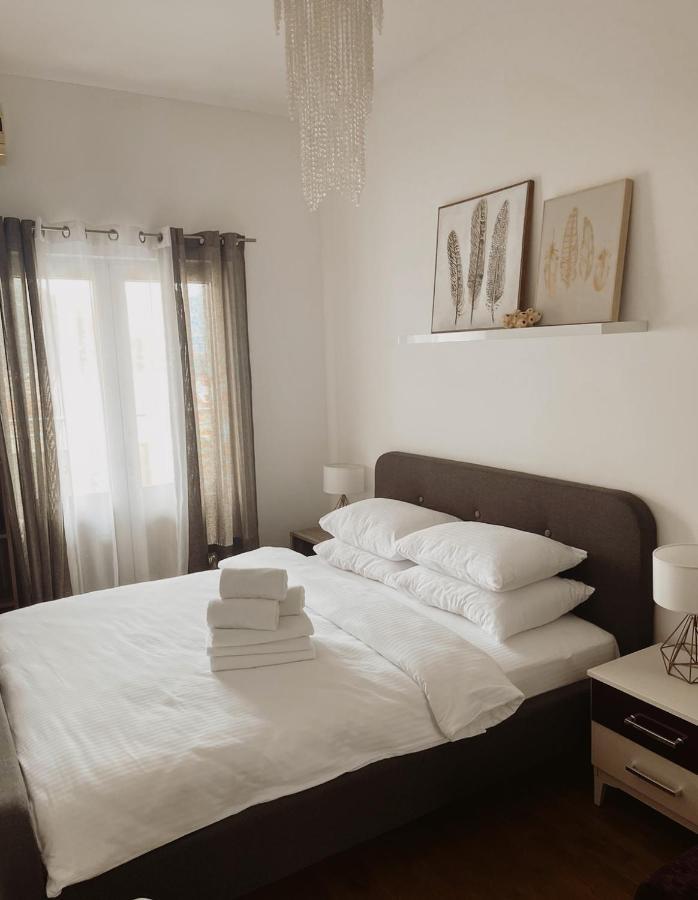 Agua Mare Apartment Budva Exteriör bild
